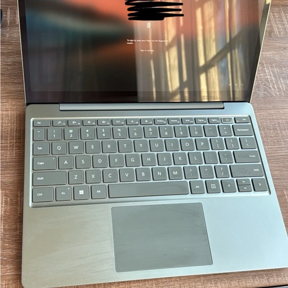 Microsoft Surface Laptop - Silver